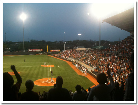 [7th Inning Stretch]